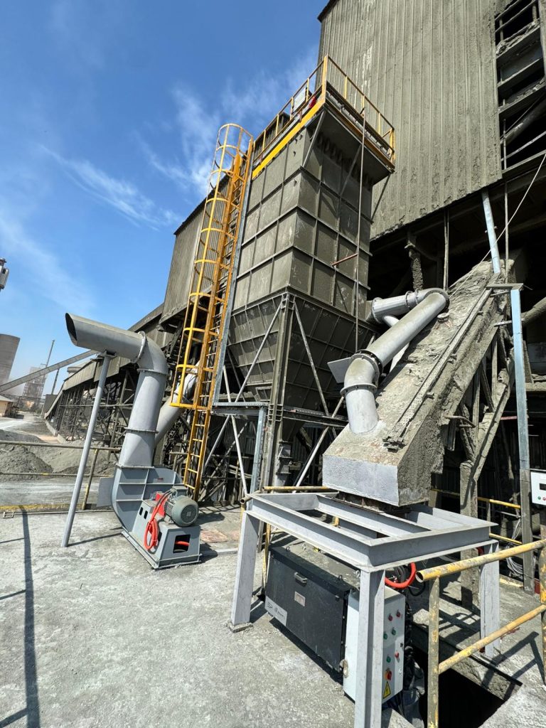 300 Ton/Saat Kapasiteli Klinker Tozsuz Dolum İstasyonu